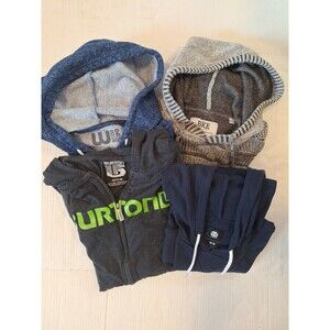 Lot Of 4 Men’s Hoodies  Size M Skateboard,  Snowboard,  Y2K? Brand Names READ